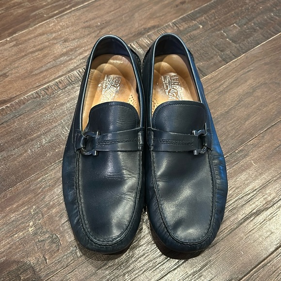 Ferragamo Men’s Loafers In Blue Size 10.5 PreLoved! - Picture 1 of 6